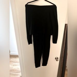 JLUX Label Black Jogger Set